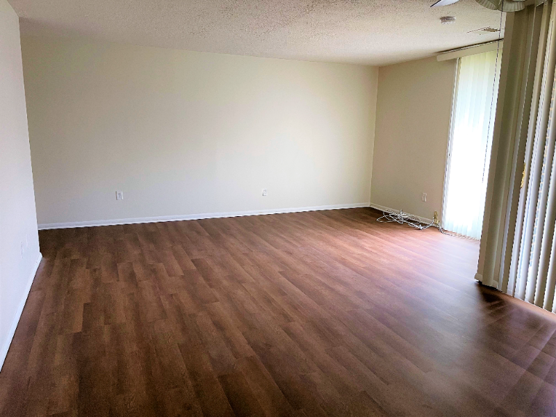 10222 Prince Pl #201 - Photo 3 of 23
