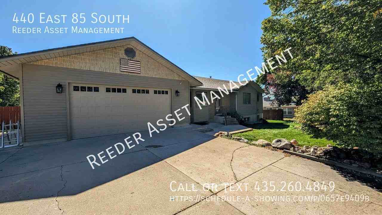 440 E 85 S - Photo 2 of 32