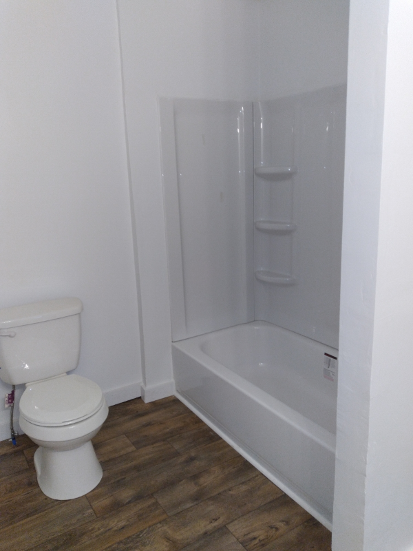 1217 W Marion Ave - Photo 6 of 9