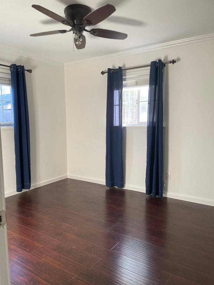 64 Schuyler Ave - Photo 2 of 4