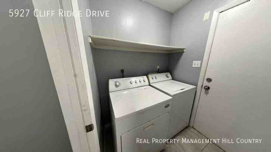 5927 Cliff Ridge Dr - Photo 6 of 20