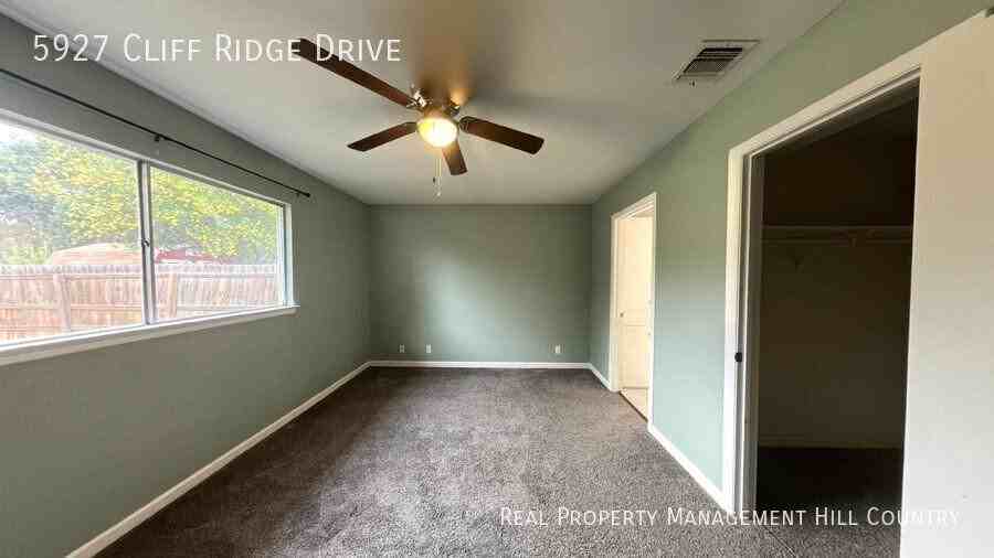 5927 Cliff Ridge Dr - Photo 7 of 20