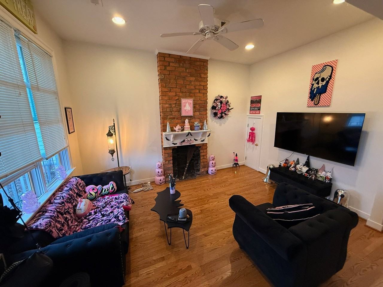 1513 W Cary St - Photo 4 of 13