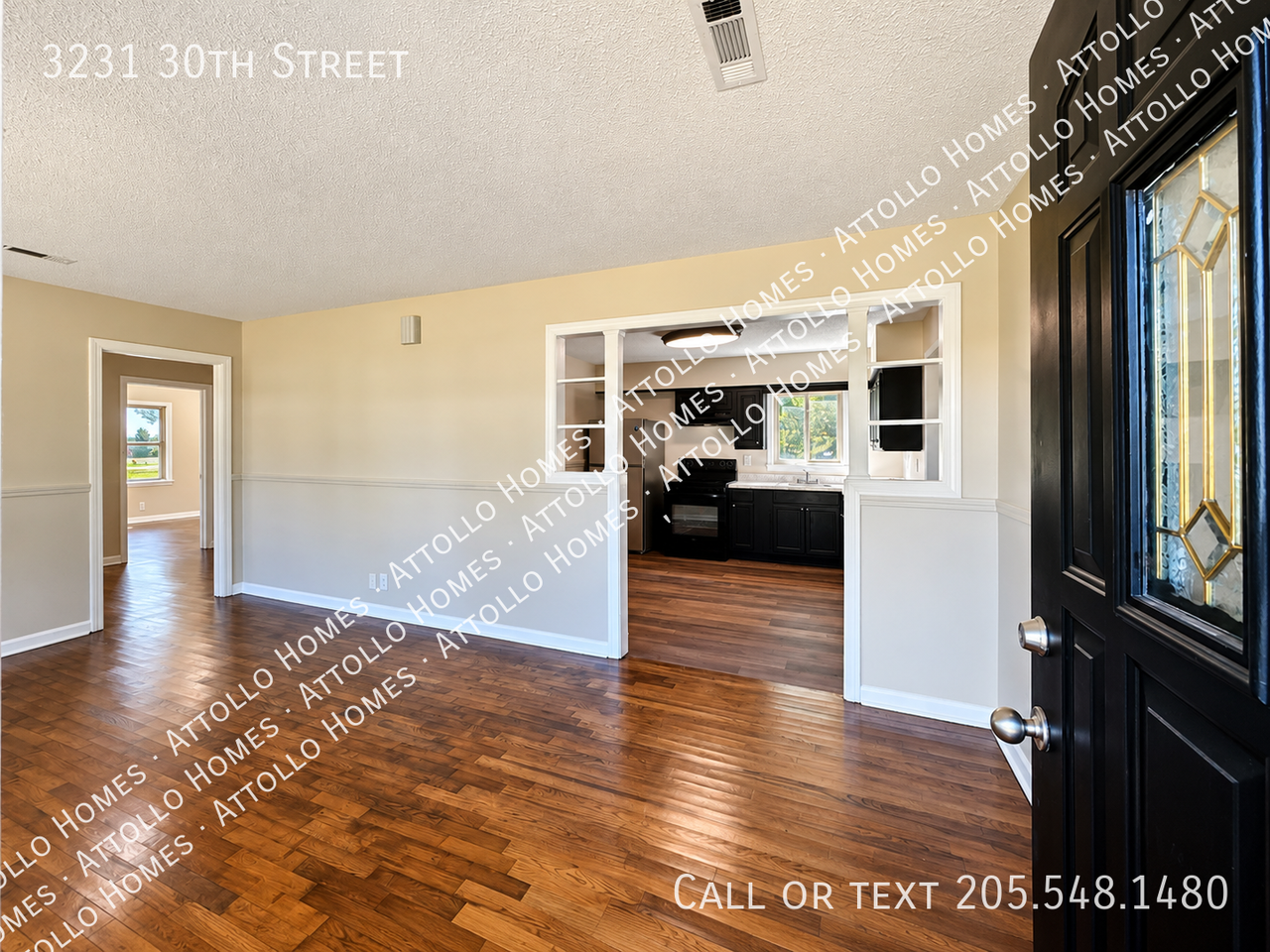 3231 30th St - Photo 4 of 26