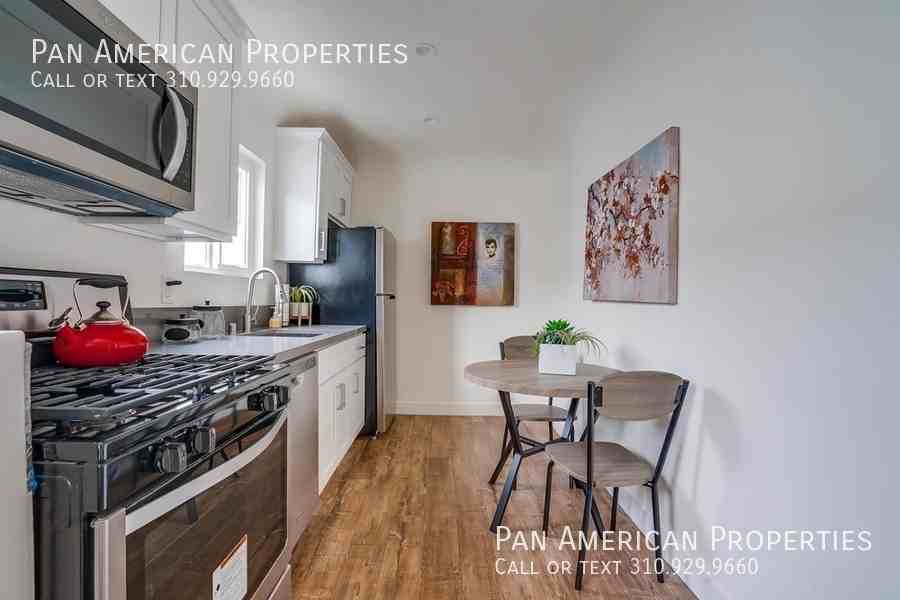 6621 Crenshaw Blvd - Photo 4 of 35