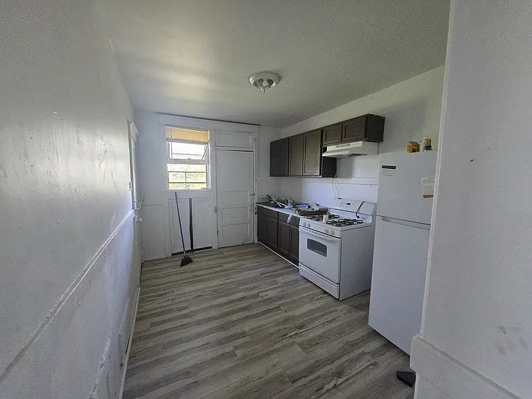 5216 Von Phul St #5218-2F - Photo 3 of 20