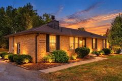 136 Creekwood Ln - Photo 1 of 1