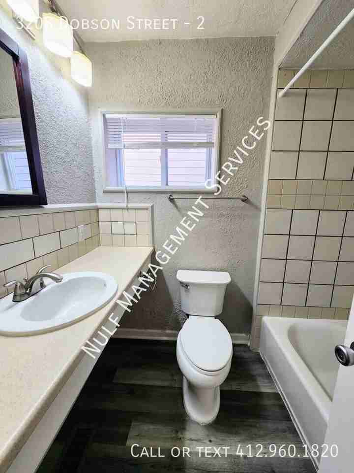 3208 Dobson St #2 - Photo 4 of 7