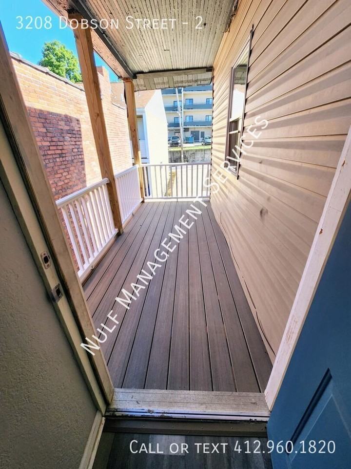 3208 Dobson St #2 - Photo 6 of 7