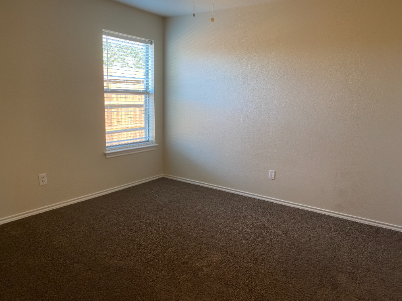 108 N 6th St #4 - Photo 7 of 10