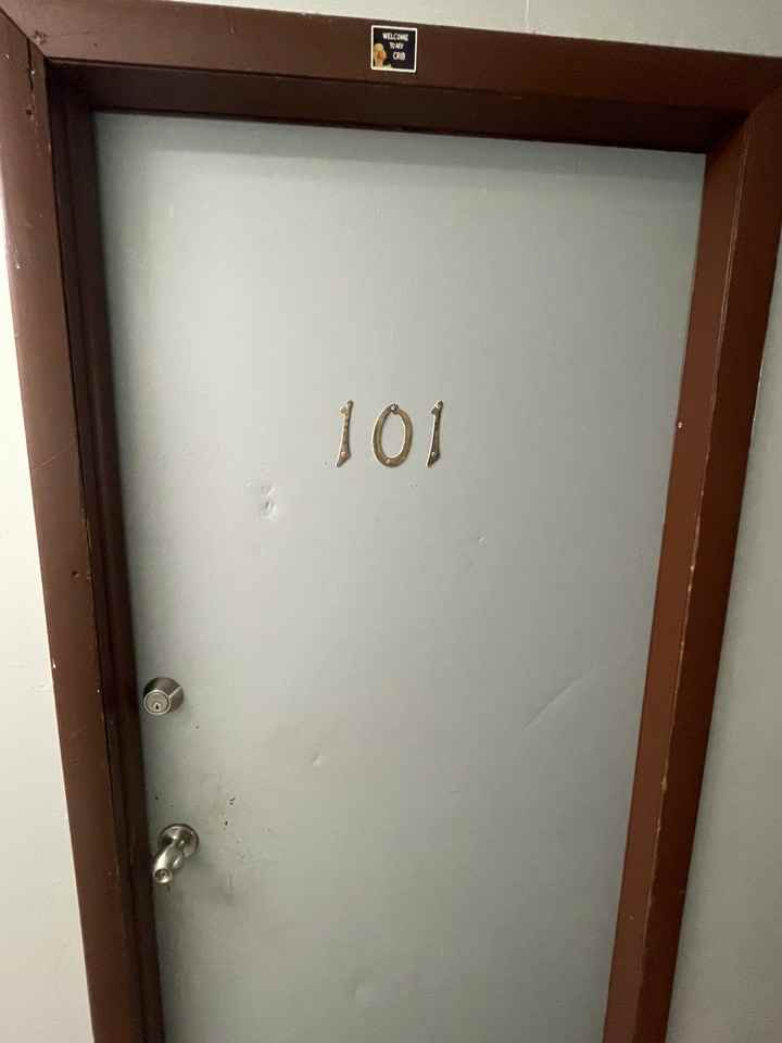 131 Wood St #101 - Photo 2 of 9