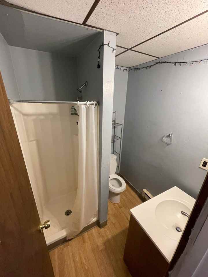 131 Wood St #101 - Photo 5 of 9