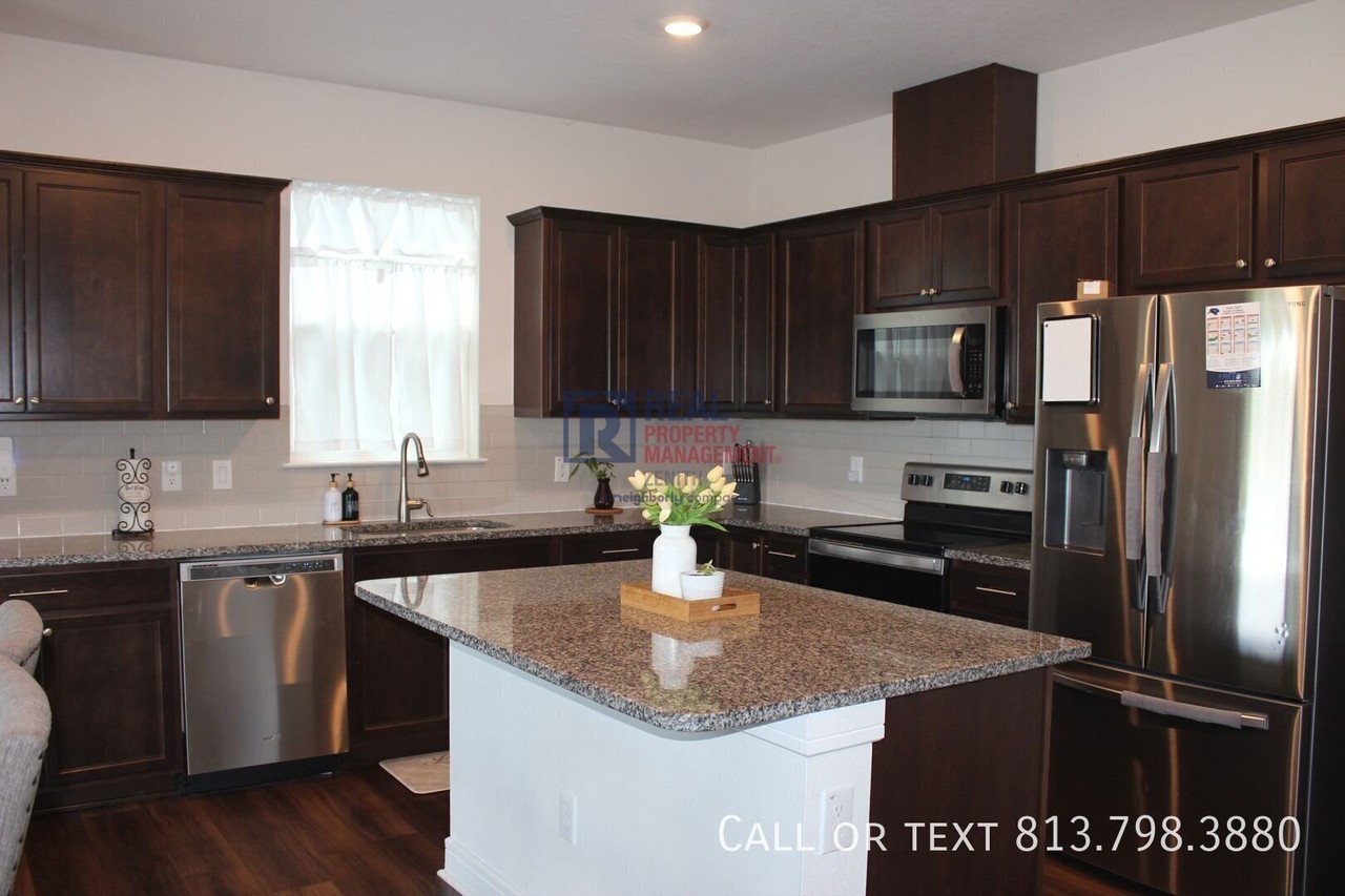 21027 Monza Loop - Photo 4 of 30