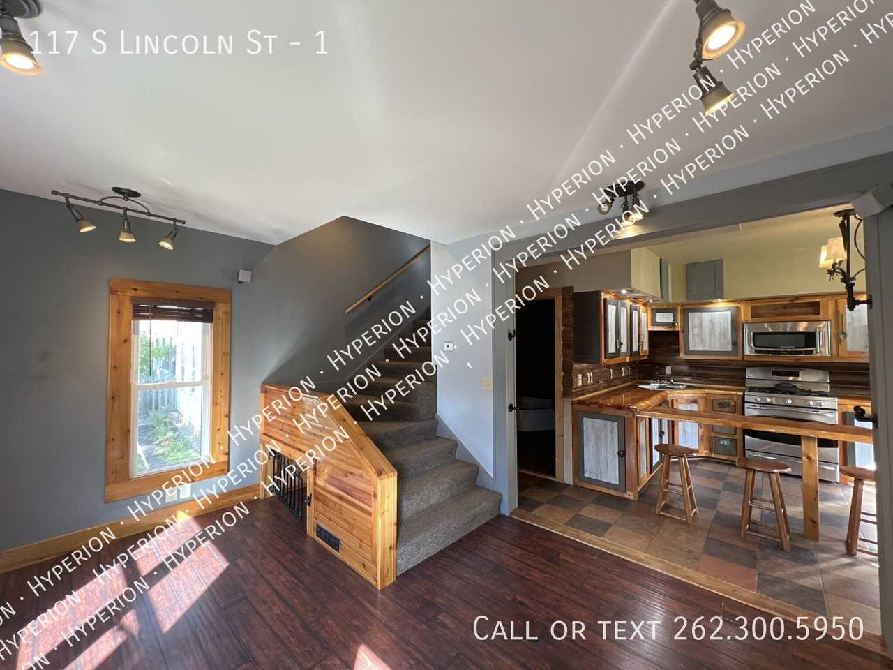 117 S Lincoln St #1 - Photo 4 of 22