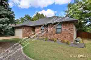 featured image of 4053 W Wayland St