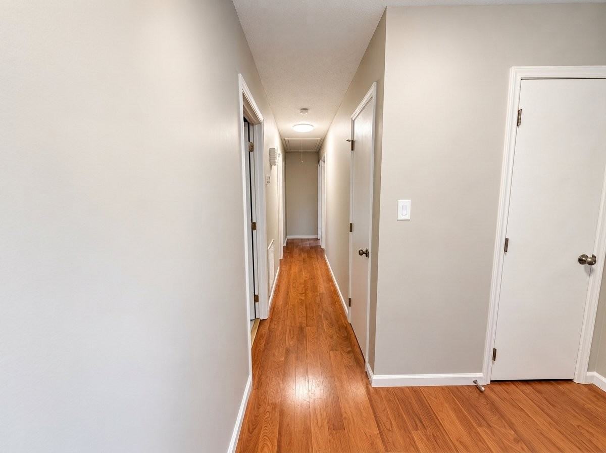 306 Holtz Ln - Photo 7 of 18