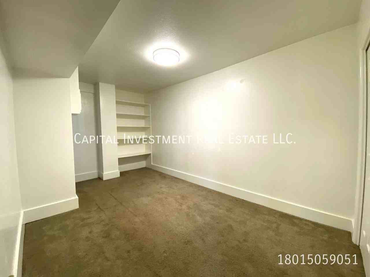 1309 E Hidden Creek Ct #C - Photo 5 of 7