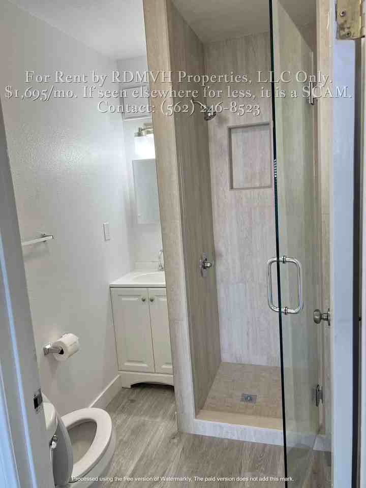 6600 State St #B - Photo 4 of 5