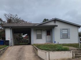 1431 Aransas Ave - Photo 1 of 1