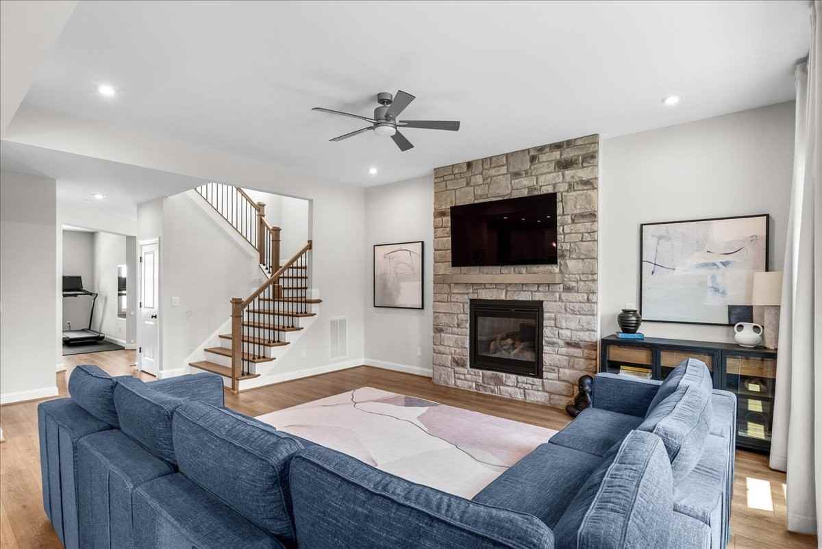 5216 Windmere Chase Dr - Photo 5 of 20