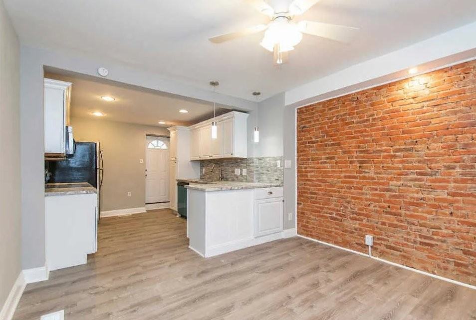 5329 Morris St - Photo 2 of 7