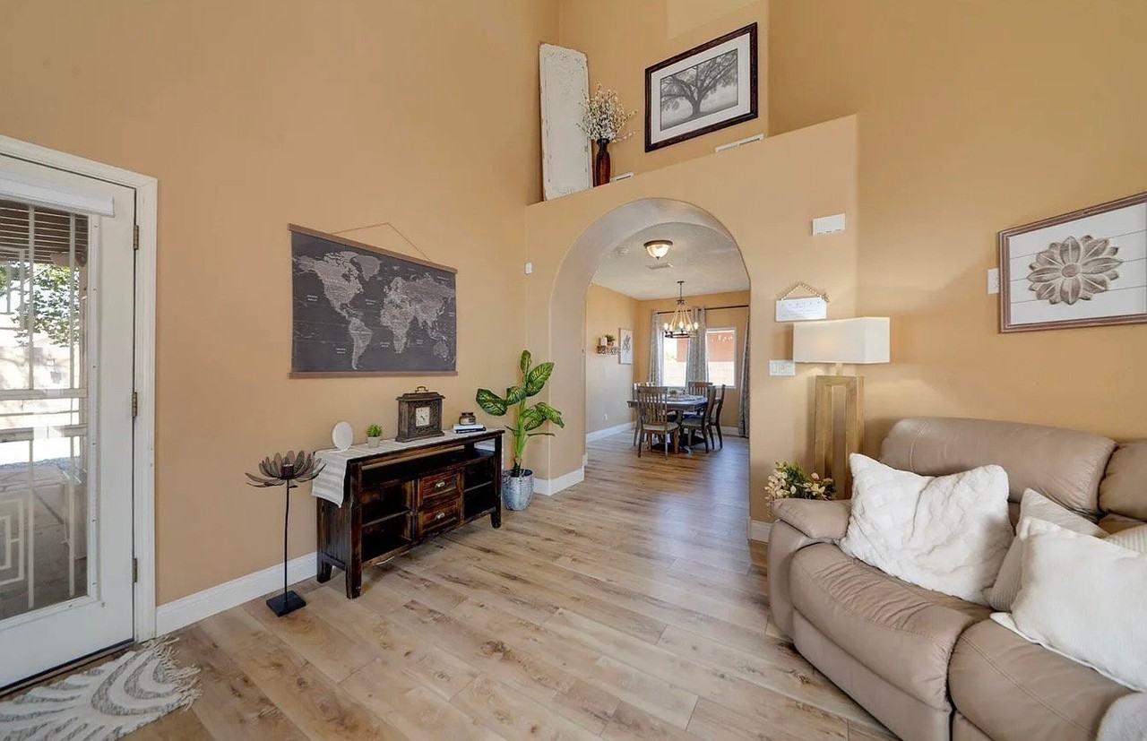 1012 Casa Maria Rd Ne - Photo 3 of 7