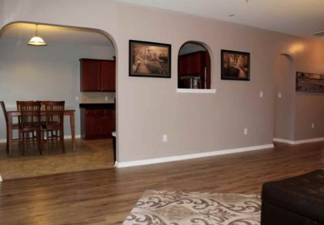 613 Pecan Grove Loop - Photo 4 of 18