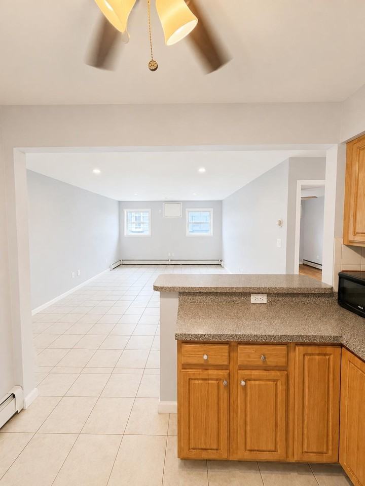 7221 Kennedy Blvd #2B - Photo 5 of 13