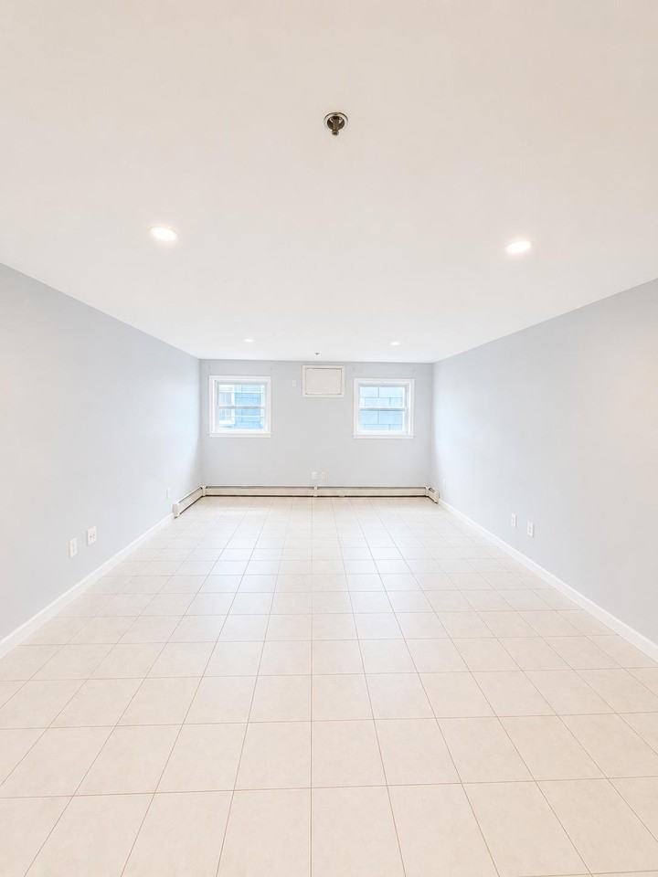 7221 Kennedy Blvd #2B - Photo 6 of 13