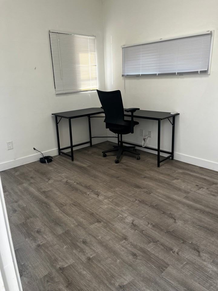 455 A St #1 - Photo 3 of 12