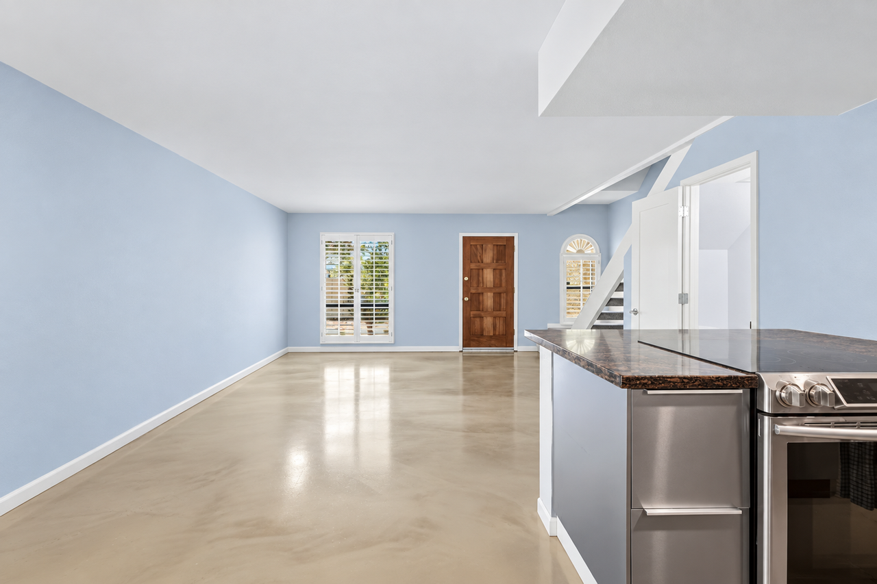 8658 S 51st St #2 - Photo 3 of 28