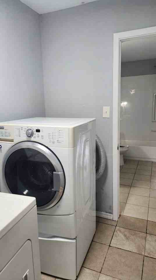 2530 Cottonwood Ct - Photo 4 of 20
