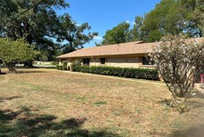 featured image of 185 Pyeatt Dr