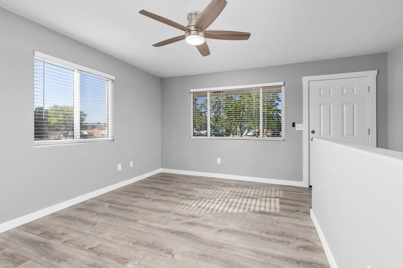 508 King Ct - Photo 4 of 17