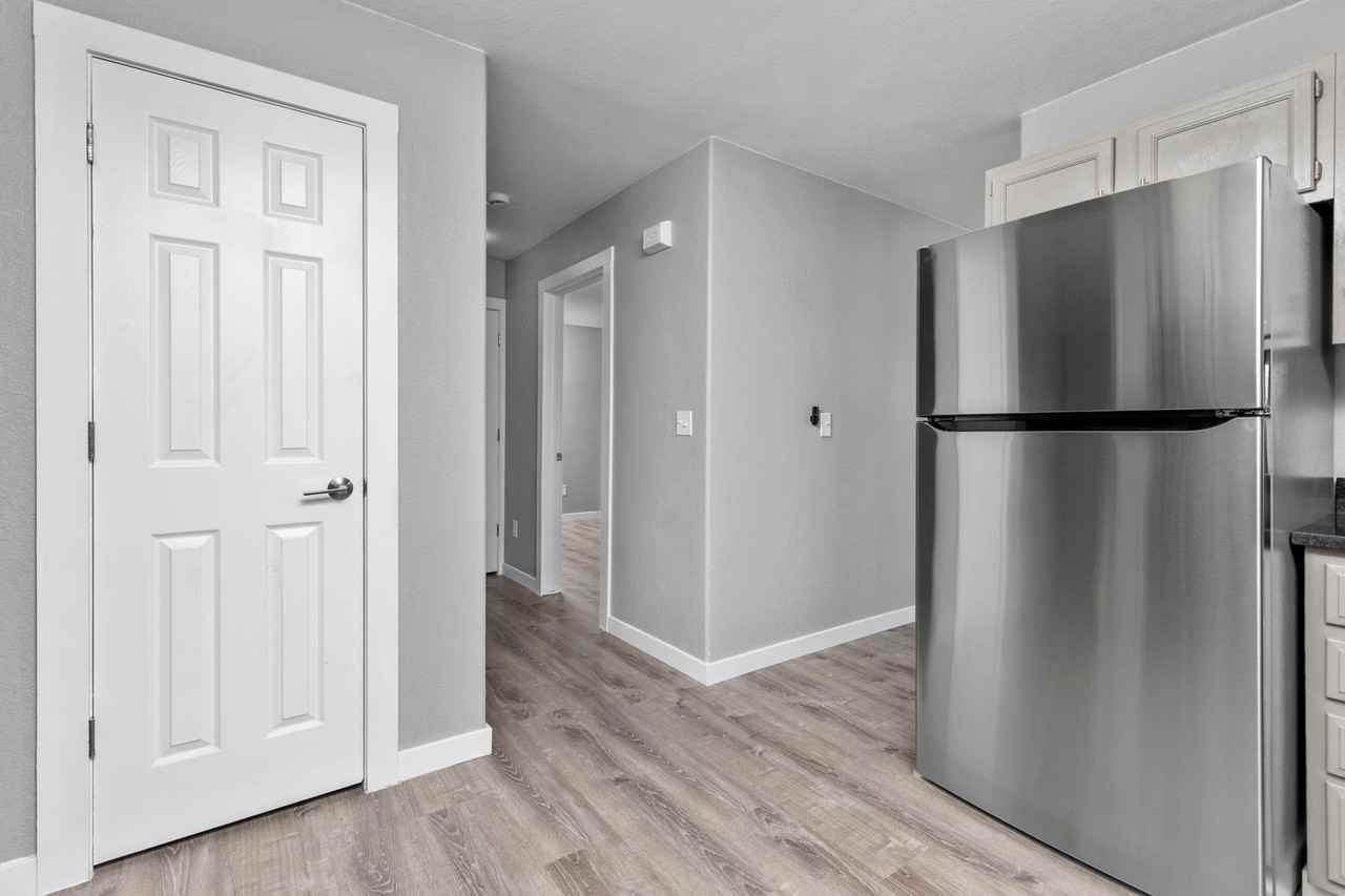 508 King Ct - Photo 7 of 17