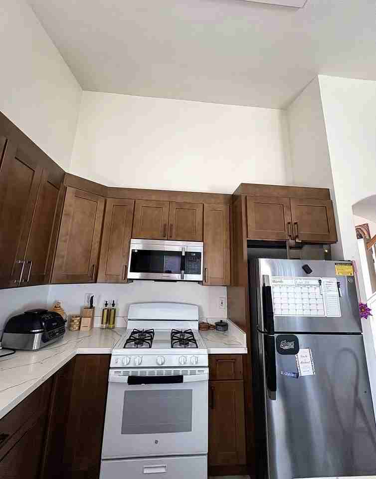 4718 Pennel Ct - Photo 4 of 10