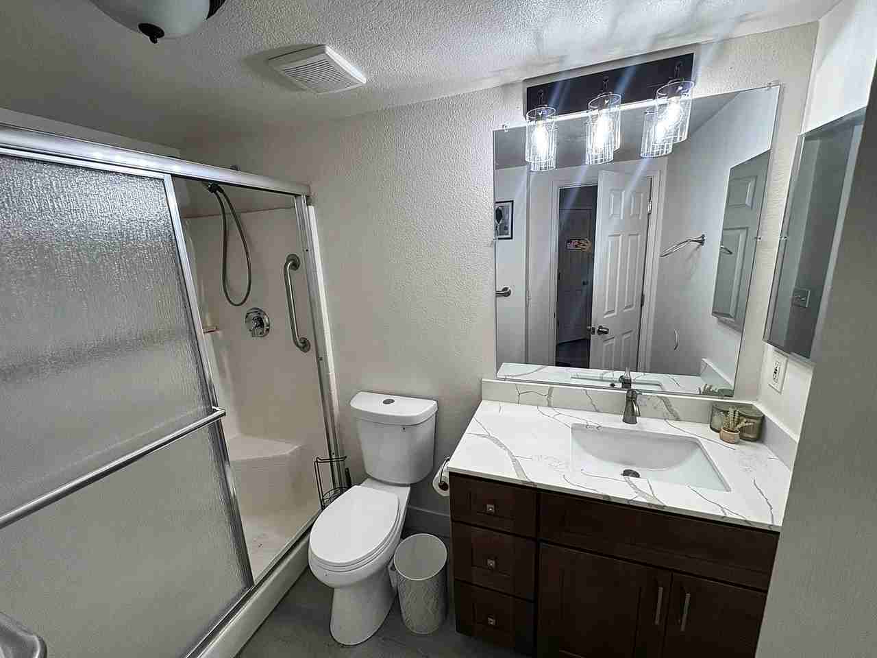 4718 Pennel Ct - Photo 7 of 10