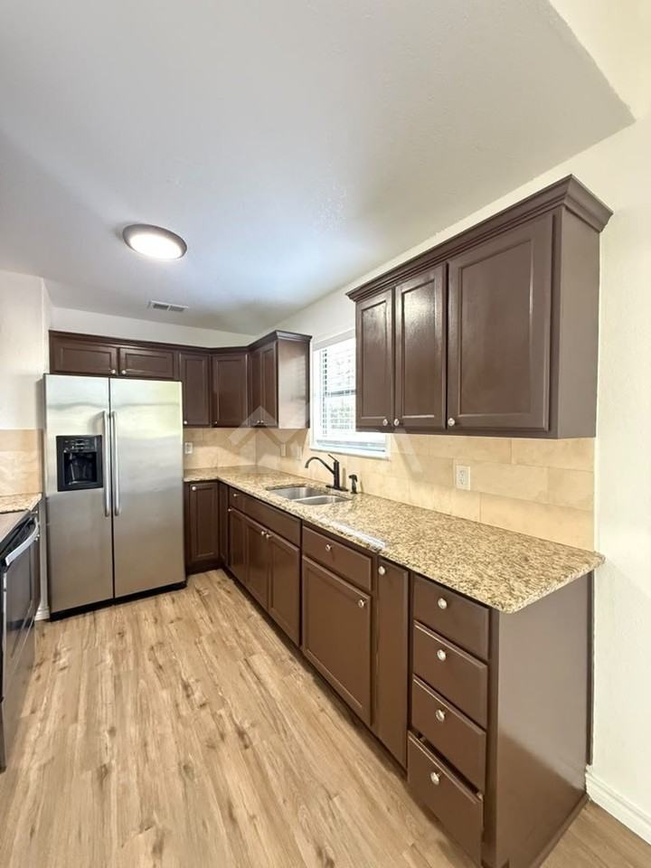 4718 Saddle Rdg - Photo 5 of 17