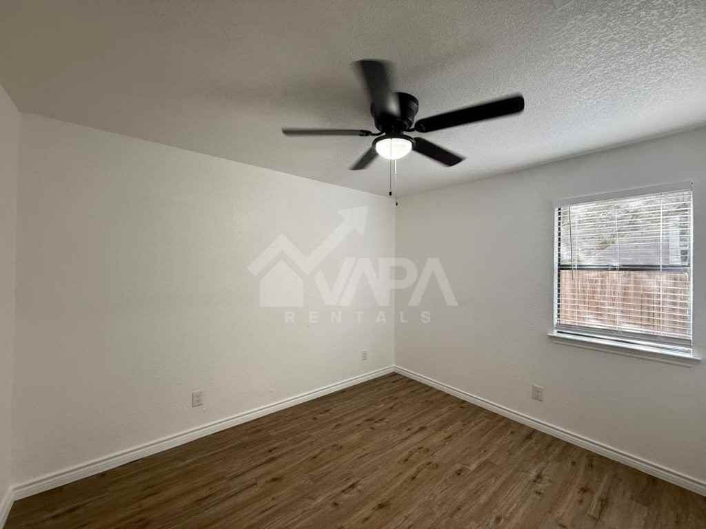4718 Saddle Rdg - Photo 7 of 17