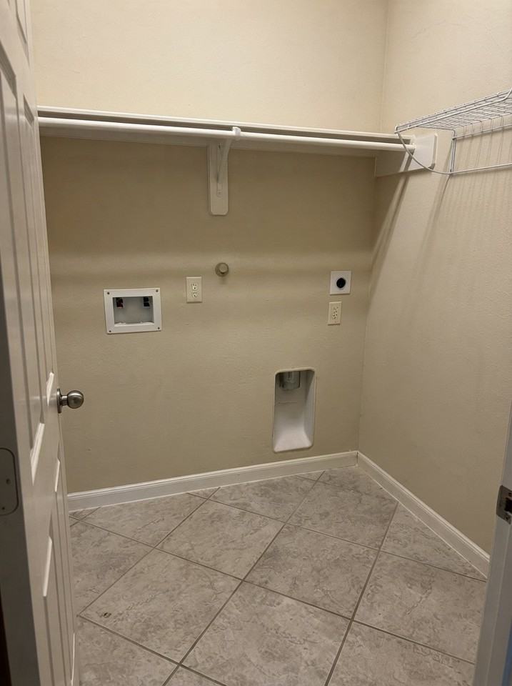 5551 Linden Rose Ln - Photo 6 of 8