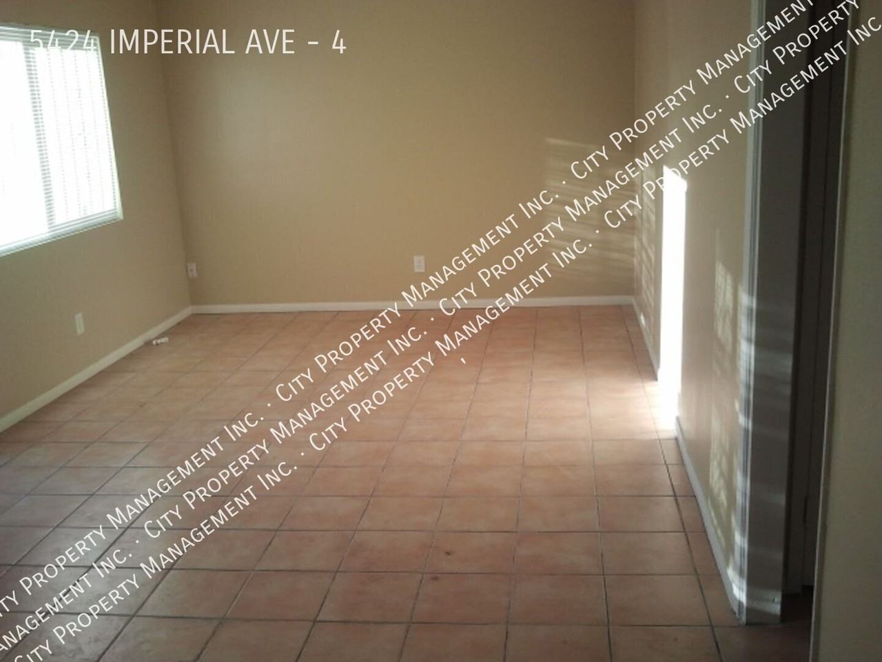 5424 Imperial Ave #4 - Photo 2 of 6
