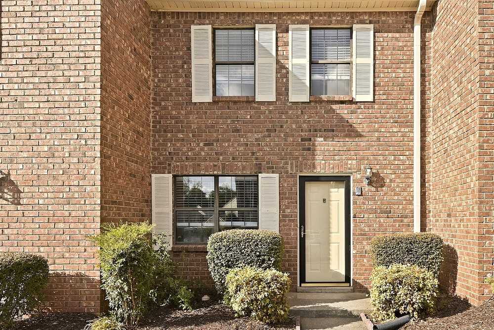 232 Thistle Ln - Photo 4 of 15