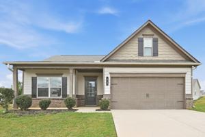 featured image of 23 Woody Way Nw
