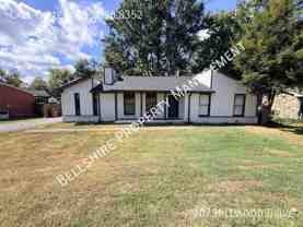 107 Hillwood Dr - Photo 1 of 1