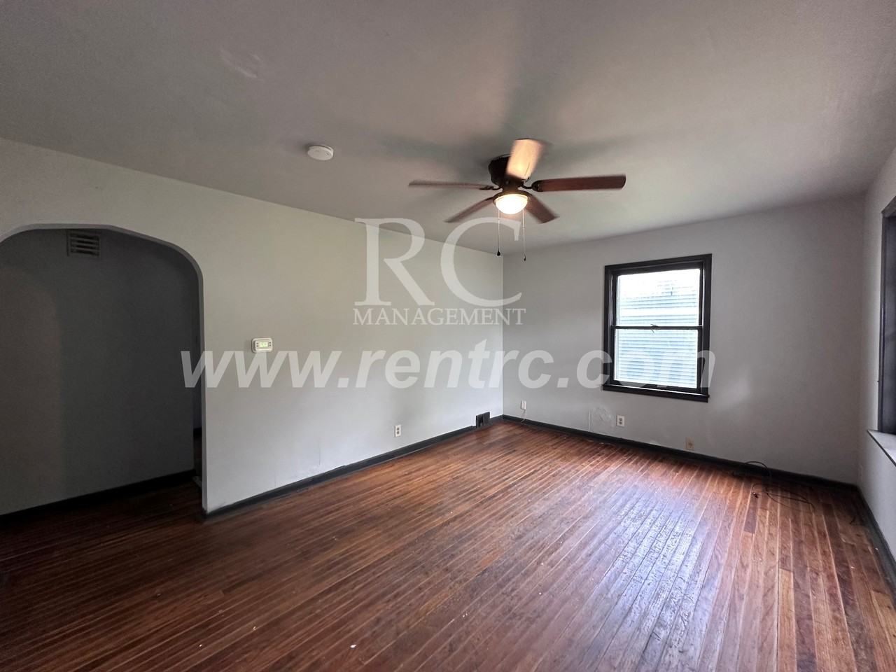 618 Plum St - Photo 6 of 13
