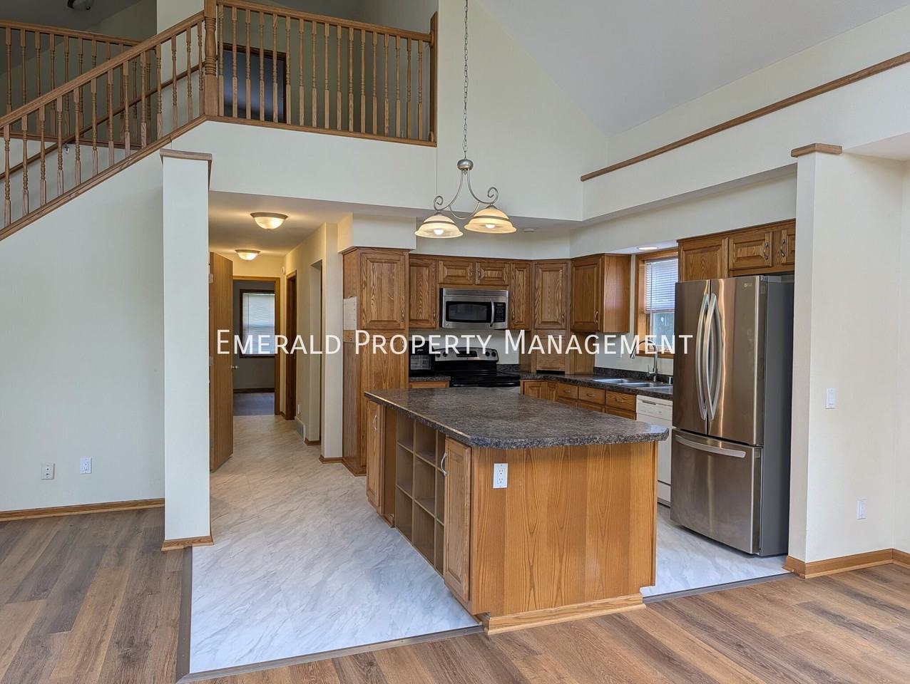 9179 Moate Rd - Photo 4 of 25