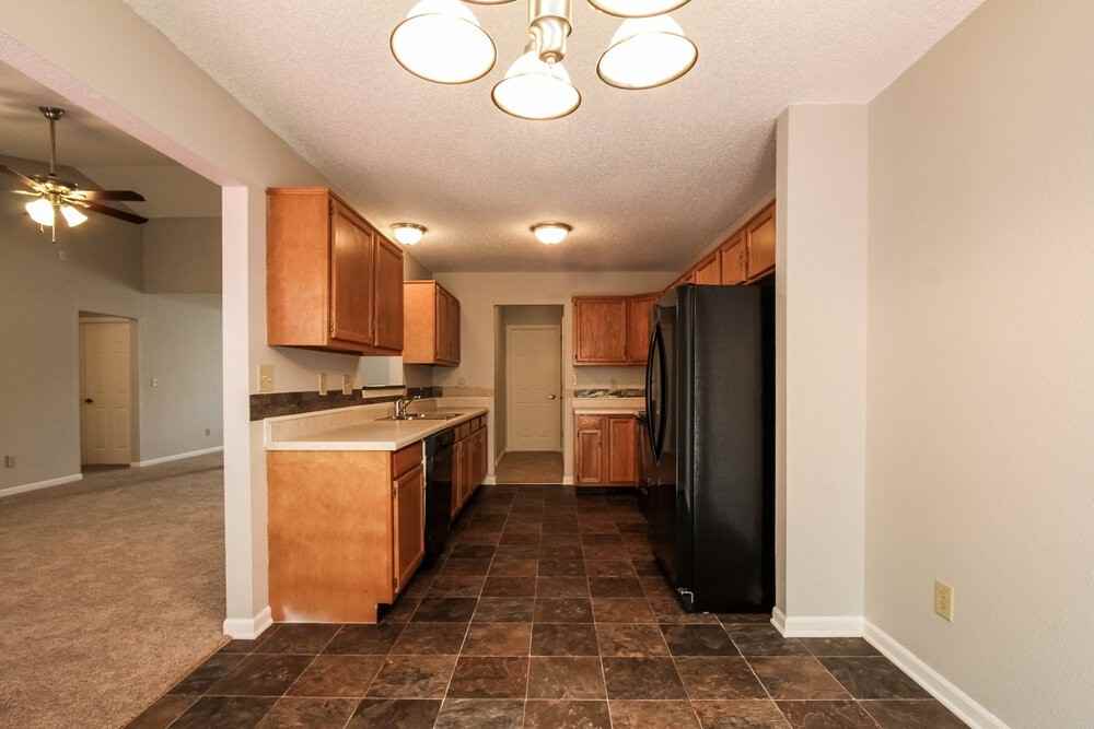 7134 Karst Ct - Photo 5 of 16