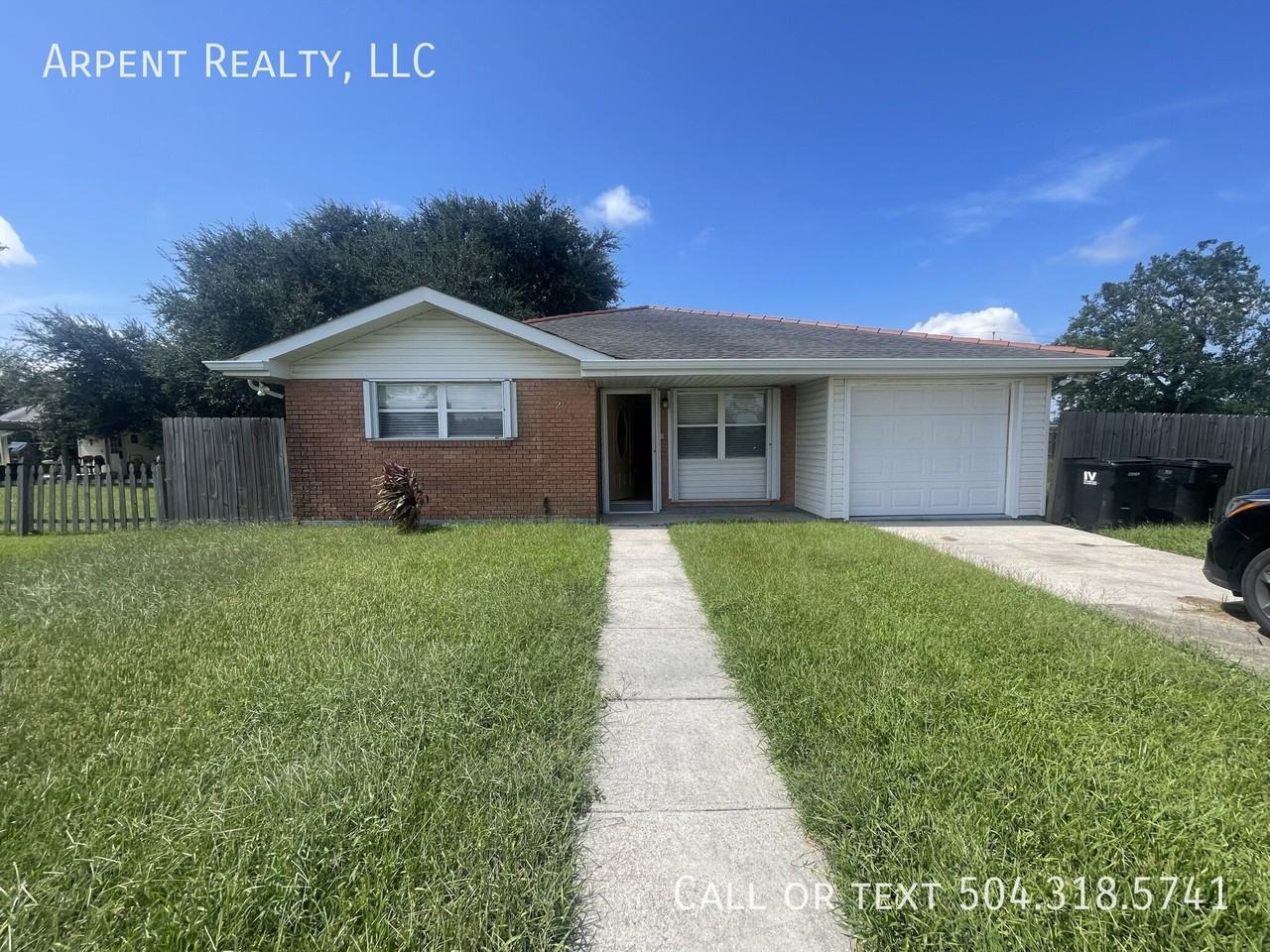 240 Beaver Dr - Photo 2 of 19