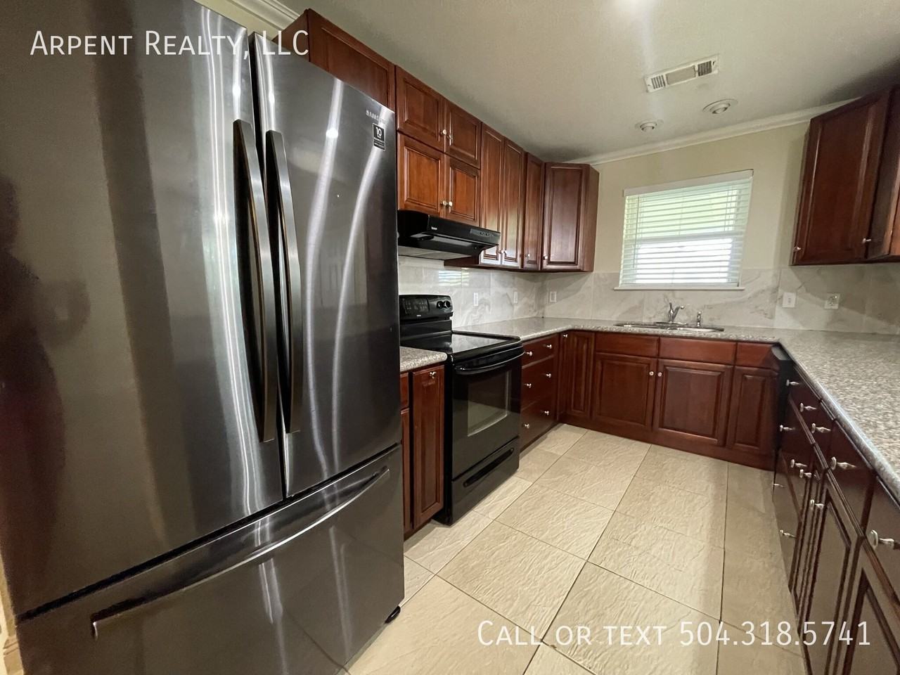 240 Beaver Dr - Photo 5 of 19