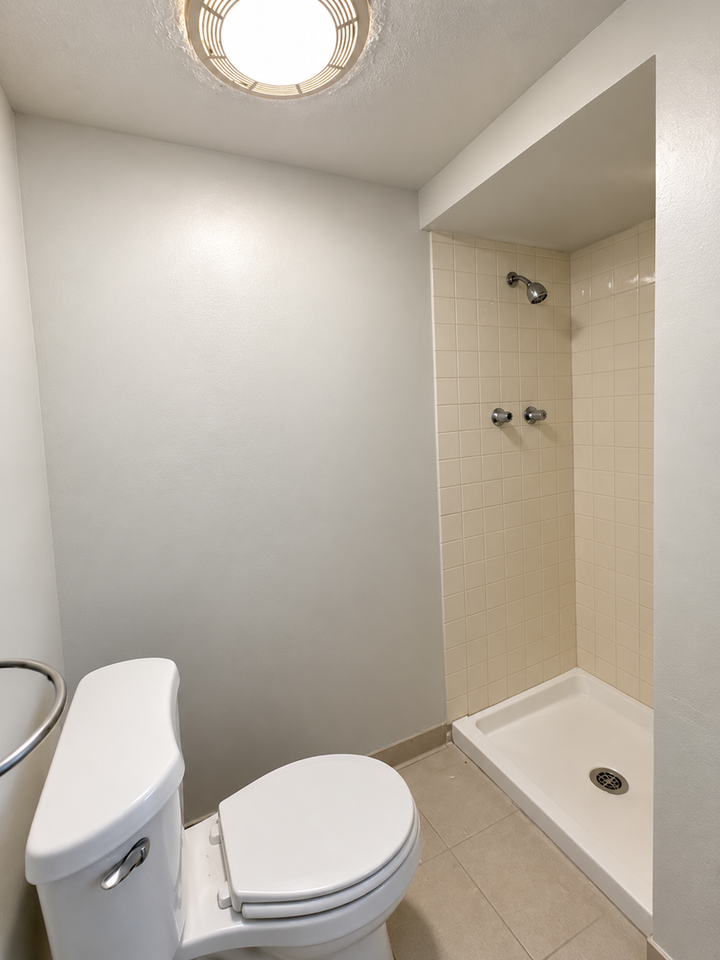 411 N Main St - Photo 6 of 10